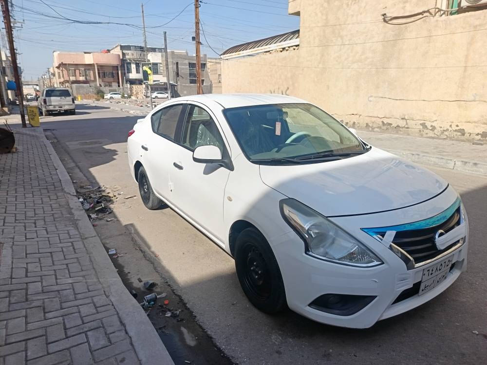 نيسان صني هندي مديل ٢١ سياره حلوه جاهزه بيه بارد قليل سعر ١٠٠ رقمي *********** مكاني البصرة, العراق
