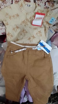 بث ٩:٣٠ • ملابس أطفال • بضاعة العيد