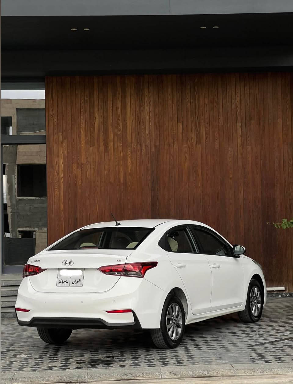 بە ناوی خوای گەورە 
هۆندا ئەکسێنت  ٢٠١٨ خەلیجی 
مەکینە ١٦ دوش
بێ بۆیاخ 
٦٧ هەزار ڕۆشتووە
مواسەفات (گێڕ ئۆتۆماتیک , ABS ، ناو زەرد ، ئاوێنە ئیشارەت ،حاسەی بیلاد ، دەبڵ گێر ،لید ، شاشە ئایپاد ،چوار جام کارەبا، سویچ کۆنترۆڵ ، بلوتوس ، سوکان ڤۆلیۆم ، ئاوێنە کارەبای) زۆر مواسەفاتی تر 
شوێن : سلێمانی 
0770 120 91 91 السليمانية, العراق
