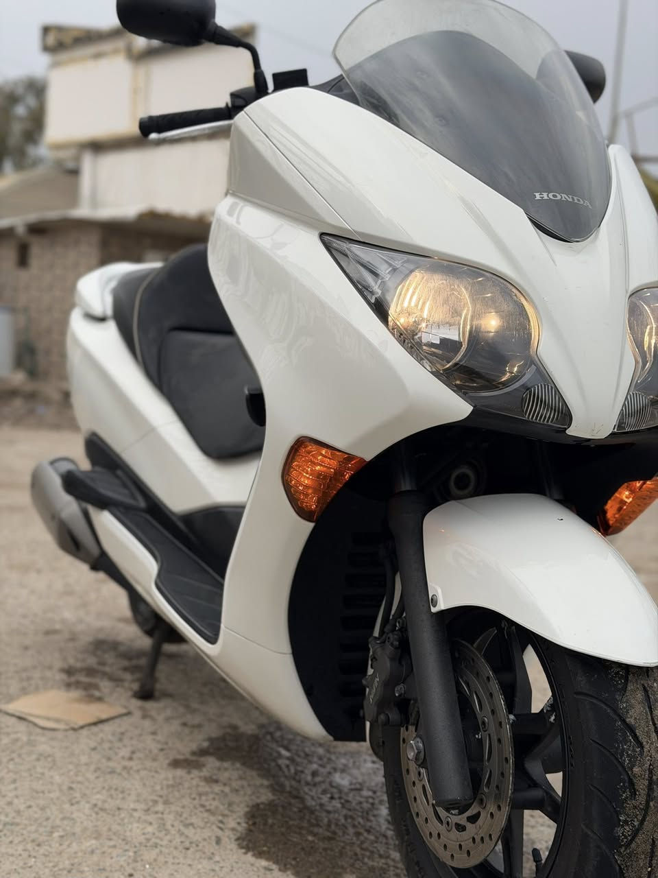 سلام عليكم 010 نازلة رمبة اقل شهر بعدها نضافة 95‎%‎ مكان بعقوبة للاستفسار ***********
