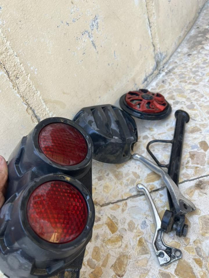 غراض سكنس جبلي 

بك لايت البلادي 

ستاند بلادي

قبق بنكه البلادي 

يدات بريك البلادي 
 
غراض كلهن بلادي.  رقم ***********
