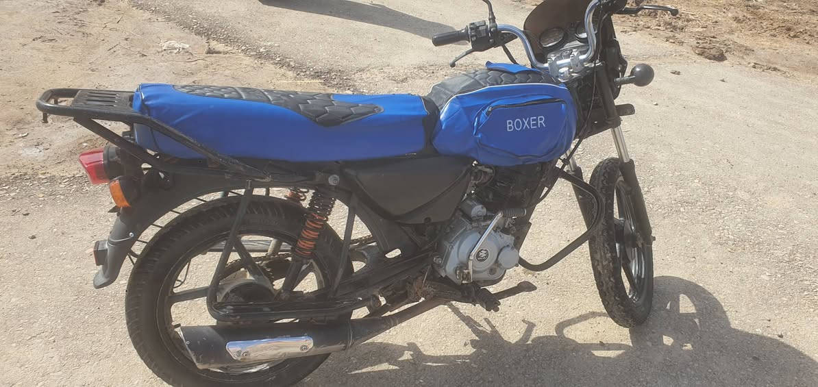 دراجه بوكسر 2021 اوراق اصولي مجفته
المكان العزير السعر 850 وبيها مجال ***********
