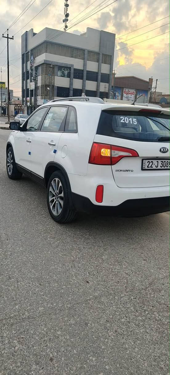 سيرنتو ٢٠١٥
محرك ٤
ماشيه ١٦٦
فول فول عدا الفتحه
هزه وسنويه جديده
مكفوله من صبغ والبارد 
عنوان موصل 
للاستفسار 
***********
***********
