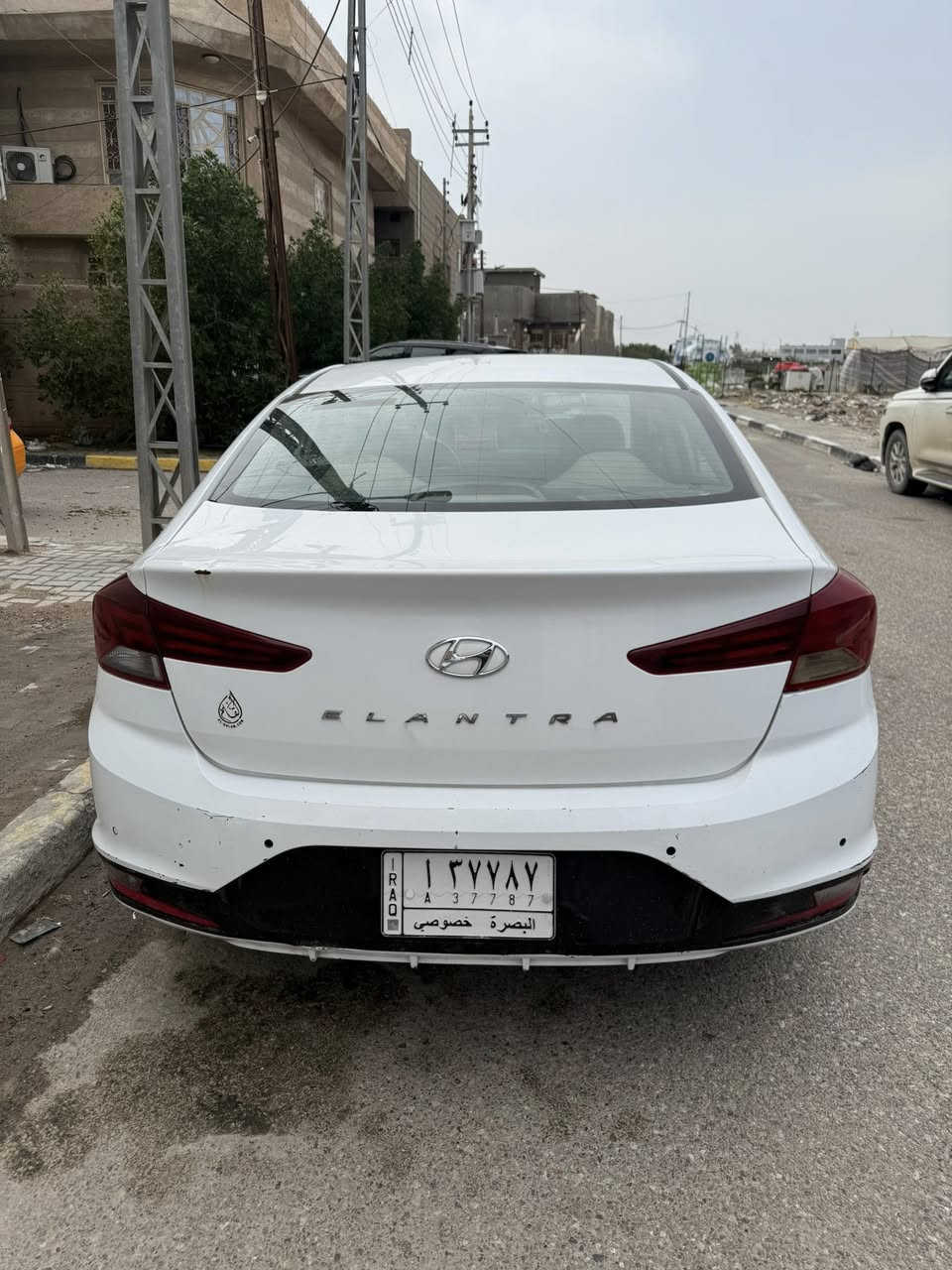 السلام عليكم الانتره 2020 خليجي فول موصفات المكينه 2000 دوش. السياره بصمه فتحه مري شفط بعد معروفه الفول رقم بصره السياره بيه طخات بصيطه. 
السعر. 147. وبيه مجال حك الجيه
المكان. البصرة. الجبيله


**إذا كنت صاحب هذا الإعلان وتريد حذفه لأي سبب، رجاءا أرسل رسالة إلى الدعم الفني**