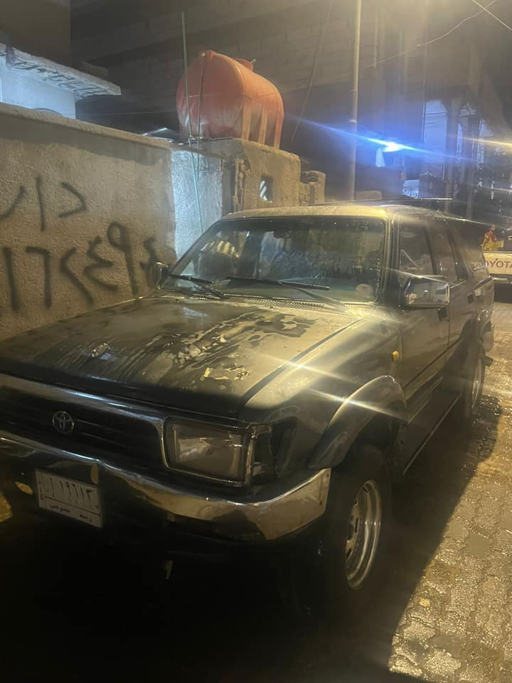 سياره سيرف فور چنر ياباني جيب موديل 1993 مكينه وگير ثنين ونص رقم واسط السياره باسمي سنويه بعد بيها سنتين مو منتهيه. السعر 27  مكاني بالبصره.  الرقم واتساب 
***********
