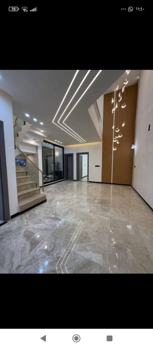 دار للبيع مساحه 150 متر حي الجامعه واجهه 7:30 نزال 20 منطقه 26 موقع مميز بناء درجه اولى السعر 480 مليون النجف الاشراف
***********
