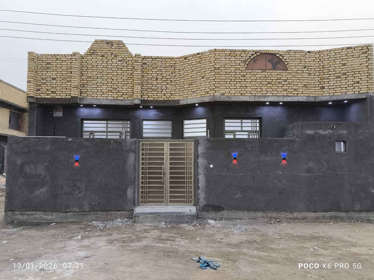 بيتين ركن طابو ب4000 مساحة كل واحد 120 متر مربع وليس شرك  مجاورات 
في الاسكان الاصناعي نزلة البو فياض قرب مدرسة الحريه 
ثالث بيت عن نزلة البو فياض سعر الواحد 108 قابل للتفاوض للاستفسار اكثر الاتصال ع الرقم 
***********
