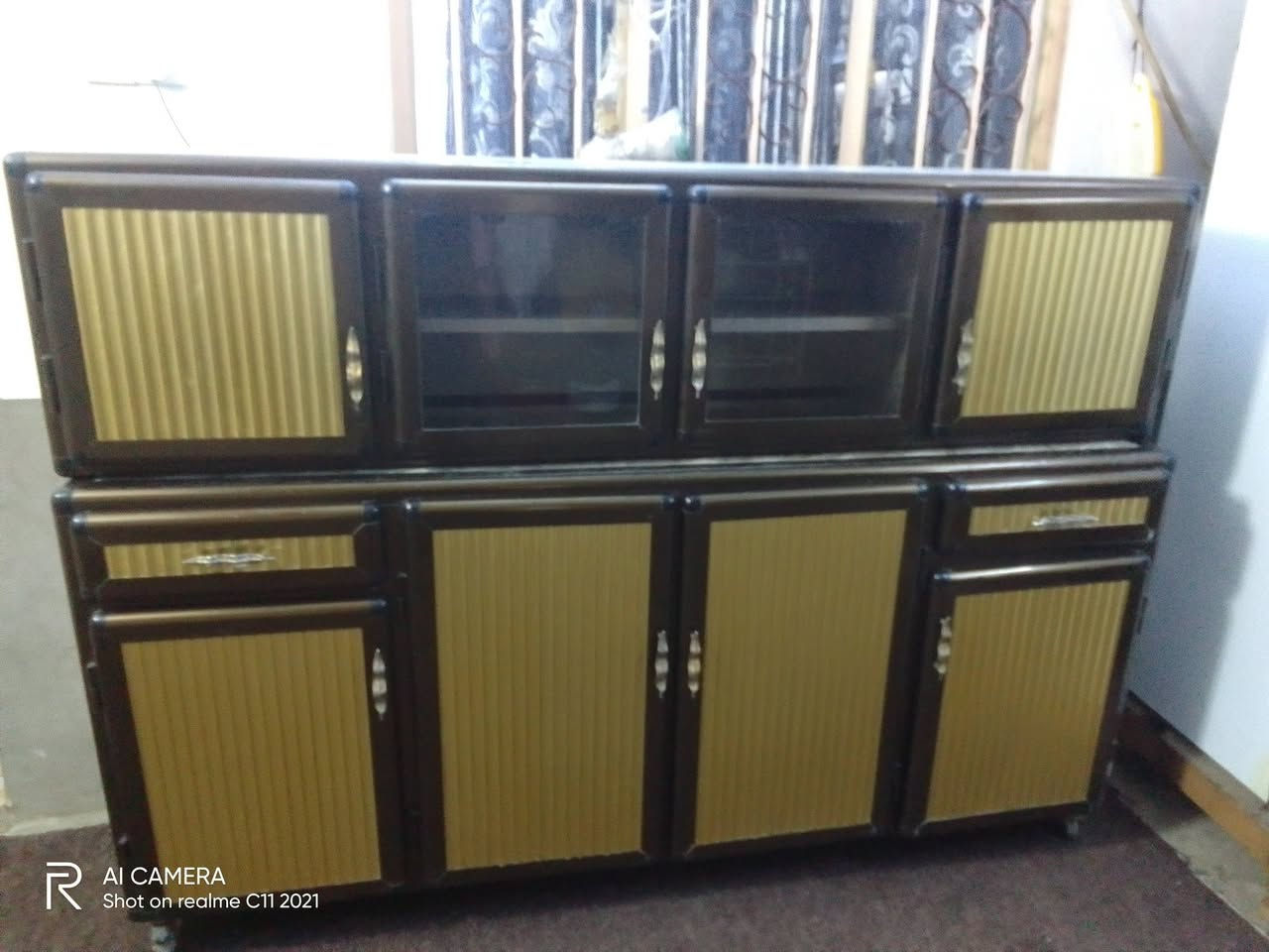 كاونتر ثلاث قطع نظيفه حيل السعر على الخاص او اتصال على رقم ***********
