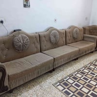 تخم ديوان نضيف أي كسر مابي سعره ١٥٠ لل  ٠٧٧٤٧٩١٢٩٣٧