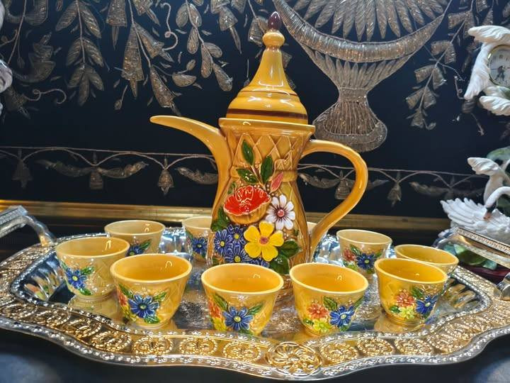 لضايفة مميزة وفريدة طقم قهوه أنتيك فلوري 3d بلون روعه عدد القطع 12 دلة بالغطاء و١٠ فنجان ☕
خليكي مميزة في ضيافة العيد 🎉☕😍❤️🎊🌏


**إذا كنت صاحب هذا الإعلان وتريد حذفه لأي سبب، رجاءا أرسل رسالة إلى الدعم الفني**