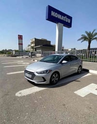 النترا 2017 / لون سلفر  / رقم اربيل الجديد  محرك 2000 جديد المرغوب   ك...