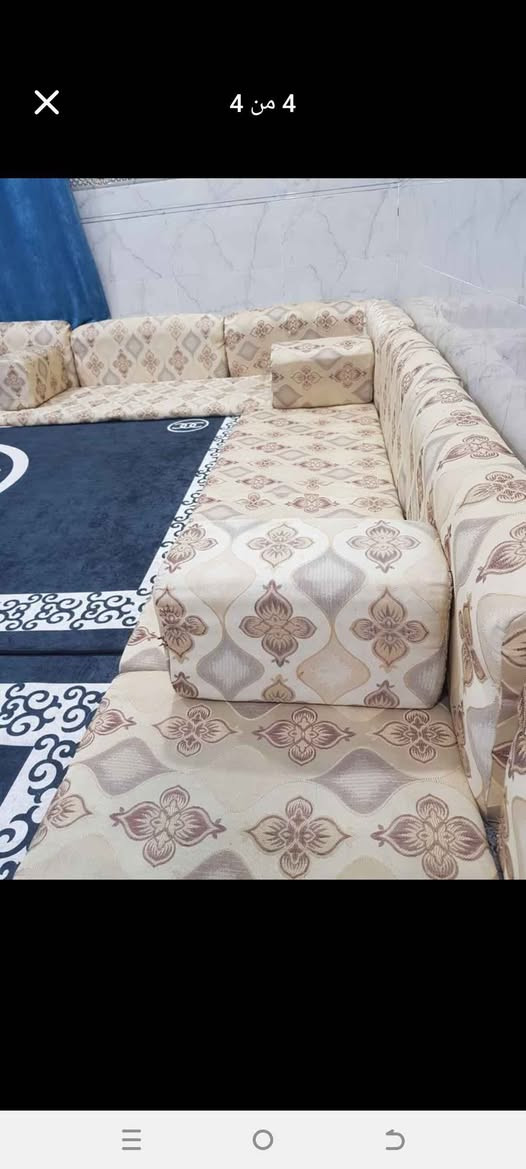 گعده عربيه متكونه من 6 منادر واحد من عده اصغر شوي . 
و8 مساند و2 زاويات . و6 تكيات .
مكانهم بصره خمسه ميل البصرة, العراق


**إذا كنت صاحب هذا الإعلان وتريد حذفه لأي سبب، رجاءا أرسل رسالة إلى الدعم الفني**