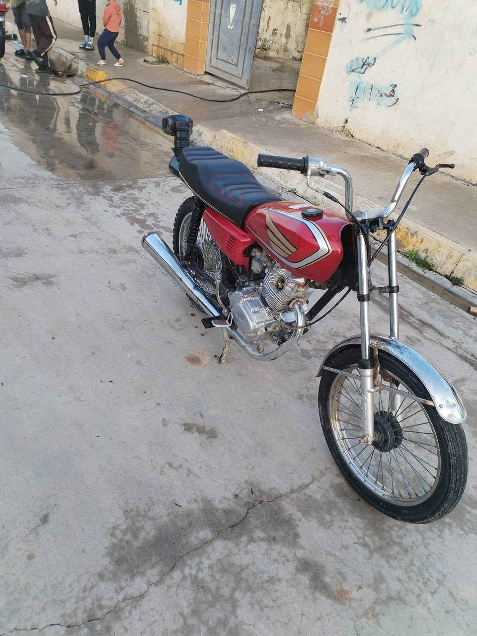 ماطور للبيع اربع كير نامه 3احرف موديل 2024/السعر 425بي مجال قليل ***********
