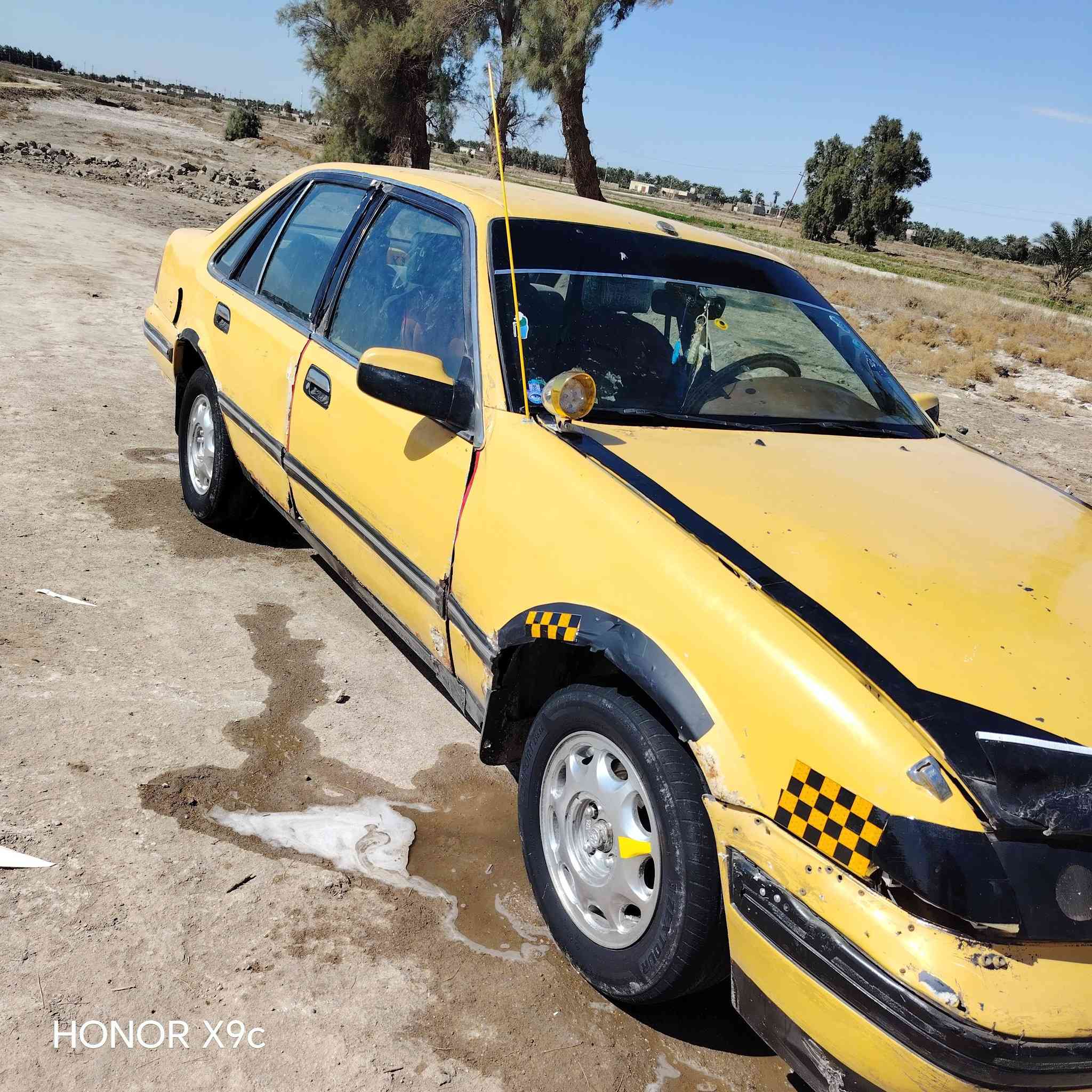 سلام عليكم سياره للبيع دايو برنس رقم بصره سنويه عضم راعيه موجود صاقطه ب21 مكينه وكير  نضاف تواير تعبانات شويه سياره جازه شغل وطلع مكاني ناصريه قضاءالصلاح السعر15وبيه مجال عادي مراوس التصال ***********
