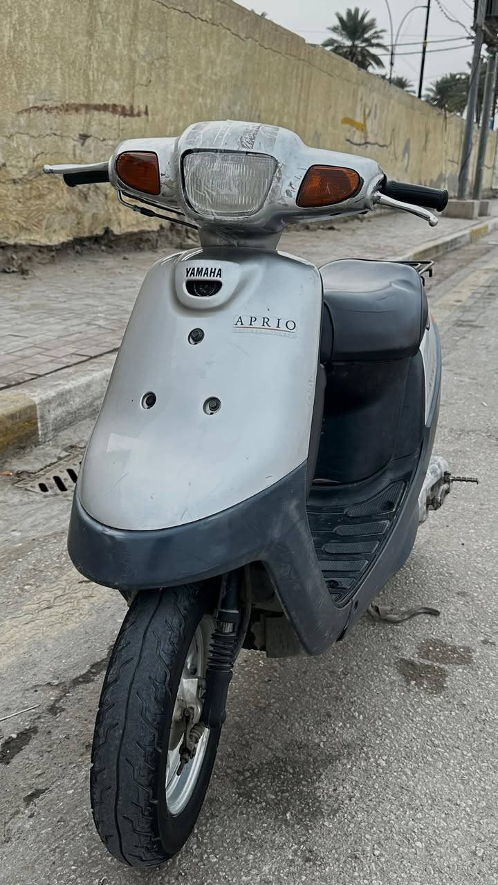 دراجة بطة للبيع 99 كشر نظيف ومحرك فول
الدراجة مثل ما واضحة،المحرك مفتوح ومشدودله غراض حاوية أصلية، والنتيجة سرعتها توصل 70 رغم هي 60 (يعني عزم ونشاط ما شاء الله)يرادلها بس ترتيبات بسيطة بالكهربائيات السعر 375 
مكانها كربلاء الحسينية / ***********
