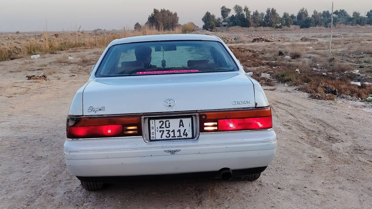 السلام عليكم بطه للبيع منفصل 94رقم  جديد ديالى سنويه لل 30 سياره تبريد ثلج كير و محرك مكفولات ترايهه وين ما ترد تخم تاير جديد كهربائيّة كله جديد سياره مكفوله من نقل جثه مكفوله من الضربه ول كص سيارن نضيفه بمعنه الكلمه 
 
             اي ستفسار اتصل علا هاذ الرقم  ***********--_--***********
