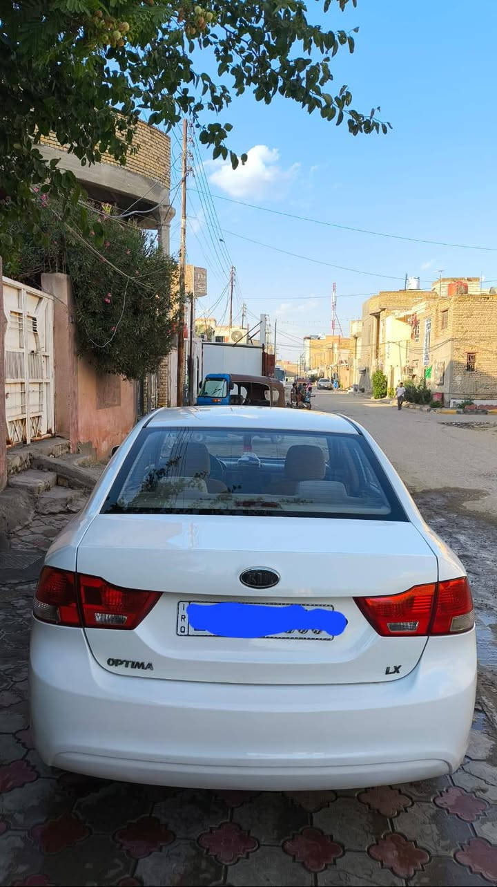 السلام عليكم اوبتما موديل ٢٠٠٩ خليجي ٤ حساس مكينه ٢٠٠٠ اخت الجديده ماشيه ٨٣ حقيقي بأسمي رقم بصره جاهزه ع الاخرترايك وين ميعجبك لاستفسار ***********او***********
