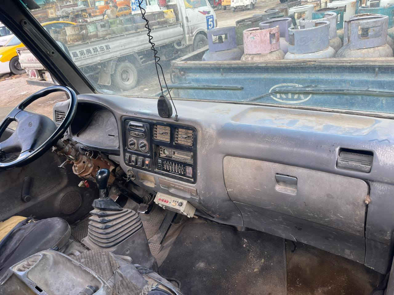 السلام عليكم كية فونتيرا للبيع السيارة يردالها ترتيب سنوية ساقطة ب بشهر 6 رقم الشاصي مكفول بسمي السيارة *********** السعر 35وبيها مجال رقمها ديالى
