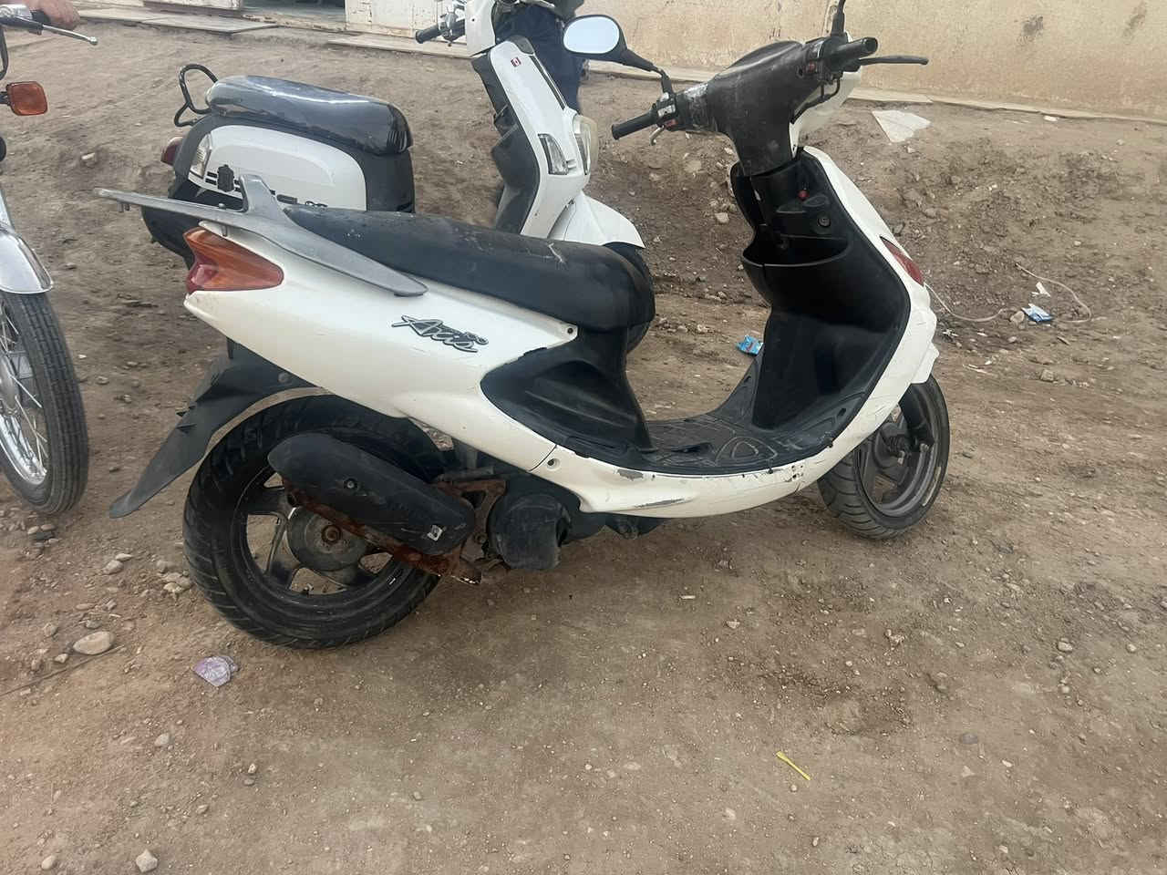 السلام عليكم دراجه اكزز فحل لل بيع الدراجه حلوه وخير من الله مكان الدراجه كربلاء طوريج 
السعر ٣٥٠وبيهه مجال ماعندك تجي تاخذهه وتروح 
‭٠٧٨٧ ٦٣٨ ٠٩٥٥‬

غير متواجد عل فيس
