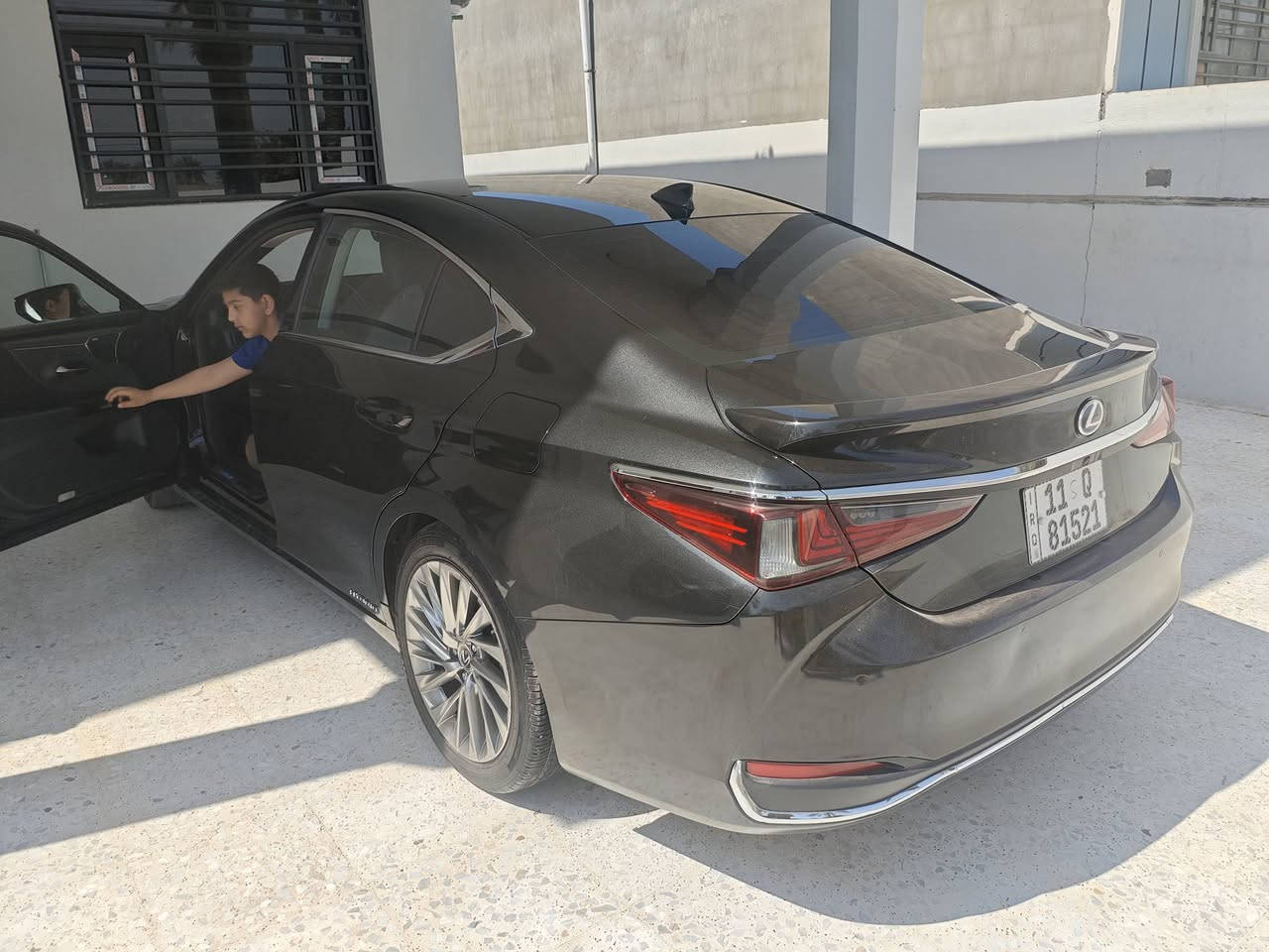 لكزس هايبرد م ٢٢ ماشيه ٨٩ ميل مواصفات فول صور الحادث مرفقة مع مقطع فيديو يوضح كافة تفاصيل السيارة 
للتواصل ماسنجر أو وتساب على الرقم ***********
2022 Lexus ES, 300H Luxury | 58AEA1C17NU014947 | Bid History | BidCars 
https://share.google/l0gvVtQf1pNI3d58i
