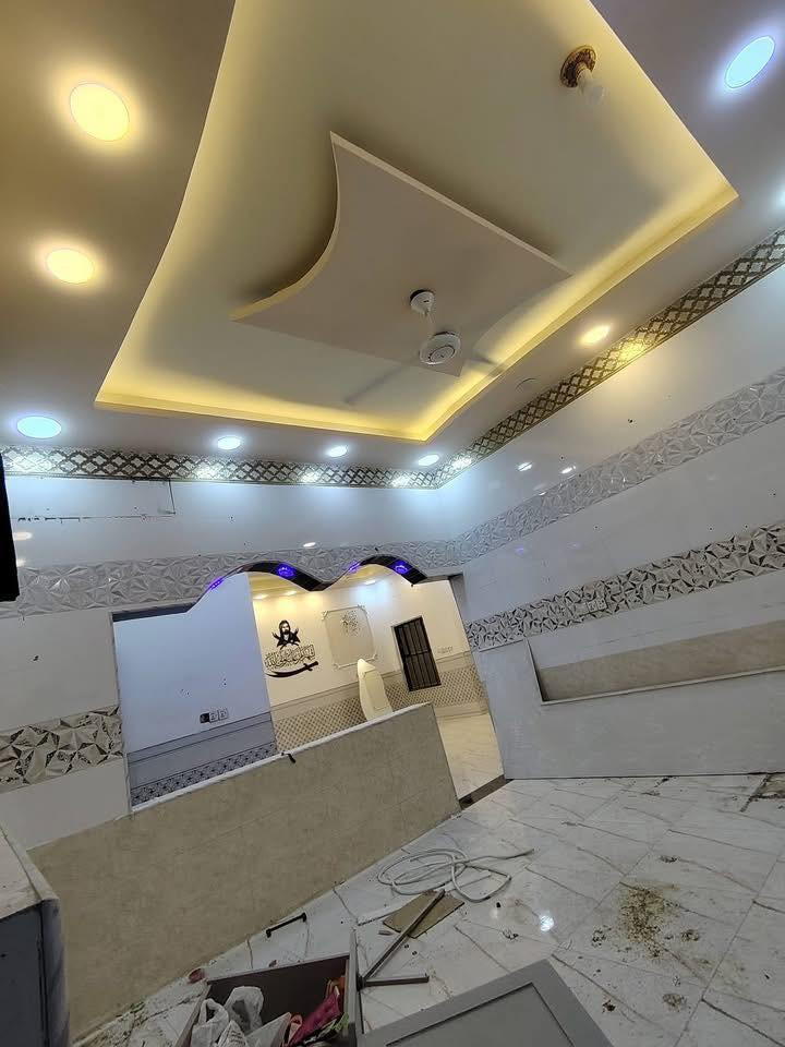 ياالله يتوفر دارس سكن موقع كلش حلو شقل درجه اوله امانه
#المساحه ٢٠٠ متر

يتكون من #غرفتين منام #وصاله #وديوان #ومطبخ #وصحيات داخليه وخارجيه

#وكراج سياره وحديقه واسعه

وكافه الخدمات متوفره يمك

#العنوان البصره ابي الخصيب الصنكر

٥٠٠ متر عن السايدين السياحي

#السعر ١٢٠ مليون قابل للتفاوض

#للاستفسار اكثر اتصل ***********
