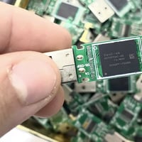 فلاشات • ٤جيجا • سانديسك أصلي