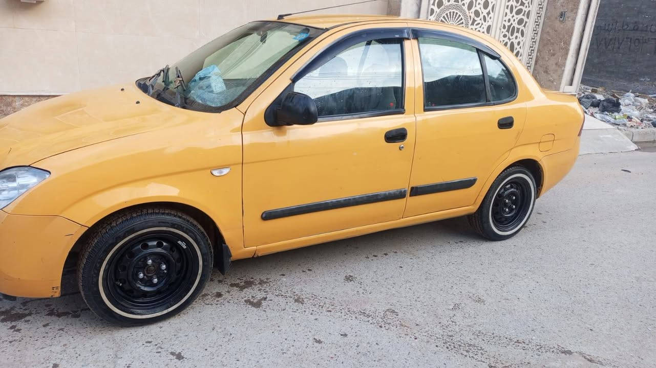 السلام عليكم طيبه موديل 15مصفره غرامات وهيئه باسمي 
مكينه كير  خير من الله السياره بدون ضربه وبدون صبغ السعر 40وبيها مجال مكاني الدوره حي دجله ***********
