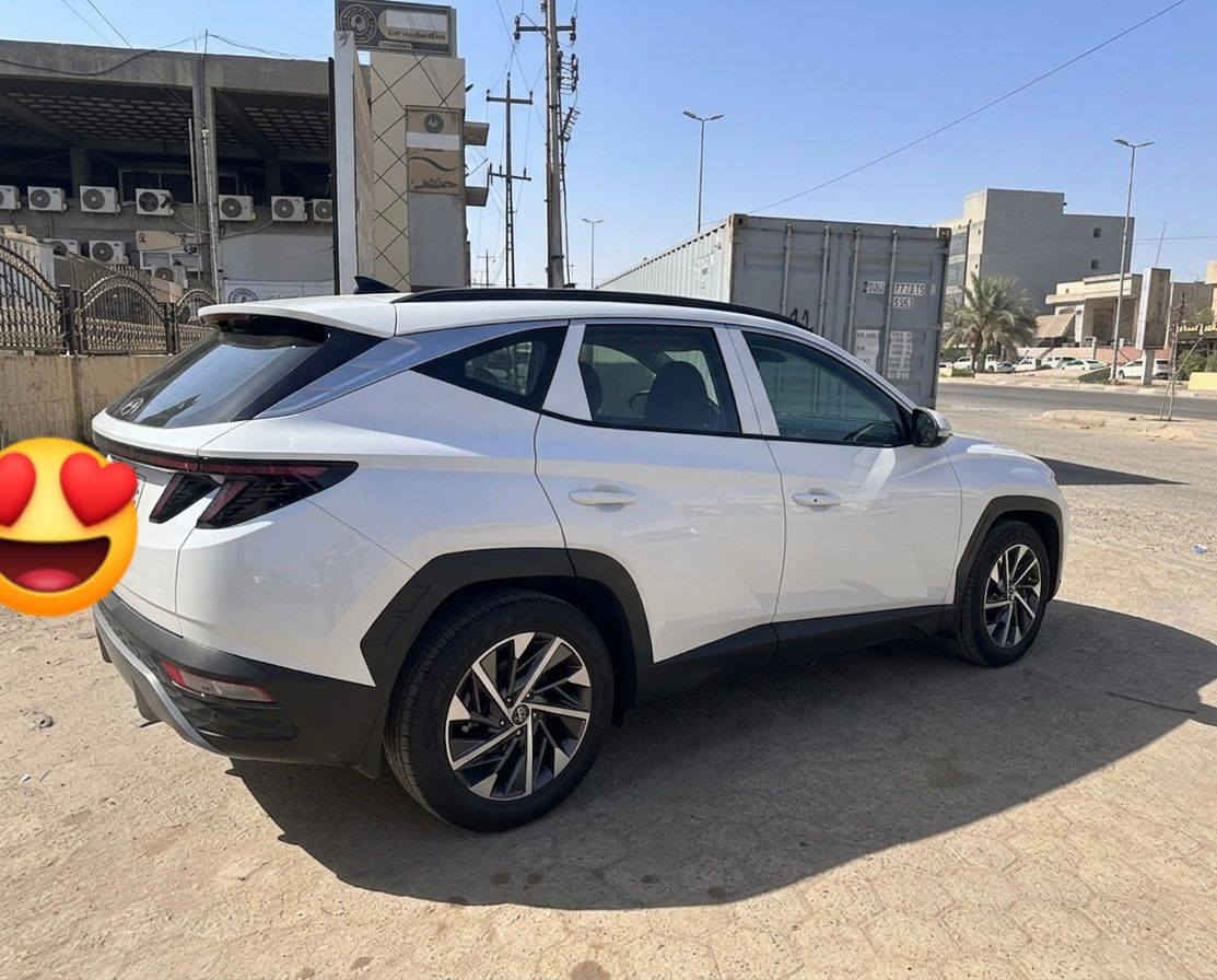 سلام عليكم توكسان للبيع مديل 2022 فول مواصفات بصمه حساسات خلفيه أمامي تبريد قطعتين مري شفط تحكمات استيرن نضام ايكو وسبورت وعادي سياره بردات بلادي بجامات الوره لد أمامي خلفي رقم أربيل دولي سنويه وهزه جديده لغاية 2031 سياره مدوشمه كاعيه كشنات وجنطه جاهزه للأخير السياره مال جناي كلشي ماعايزه السعر 185 وبيها مجال للشراي مكان السياره نجف الاستفسار الاتصال على الرقم *********** فقط مكفوله ماعده مكانين بارد بسيط
