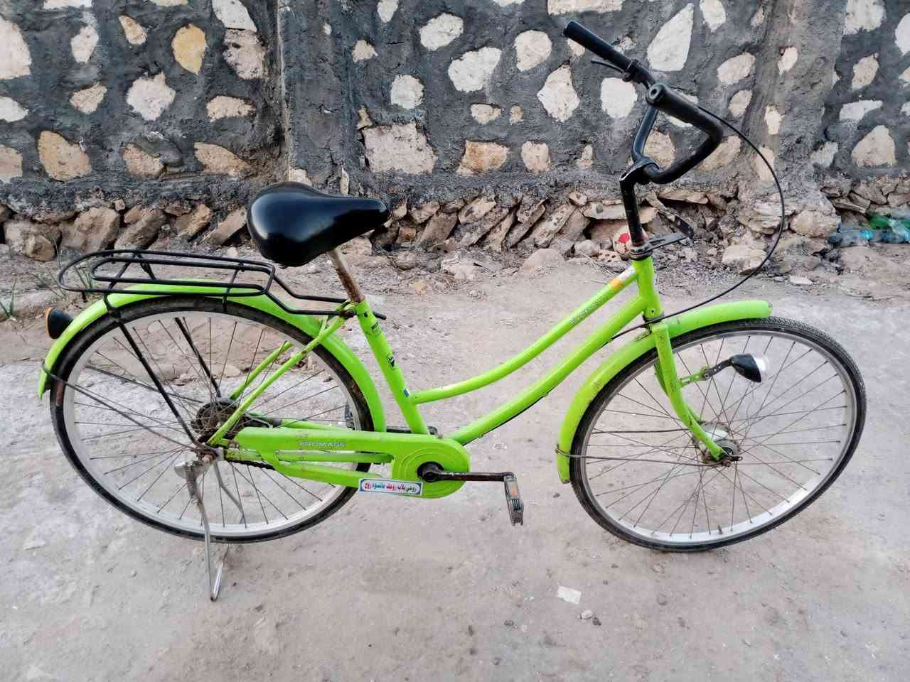 للبيع سعر 65 مكان حلة مقابل كوين بارك ***********
