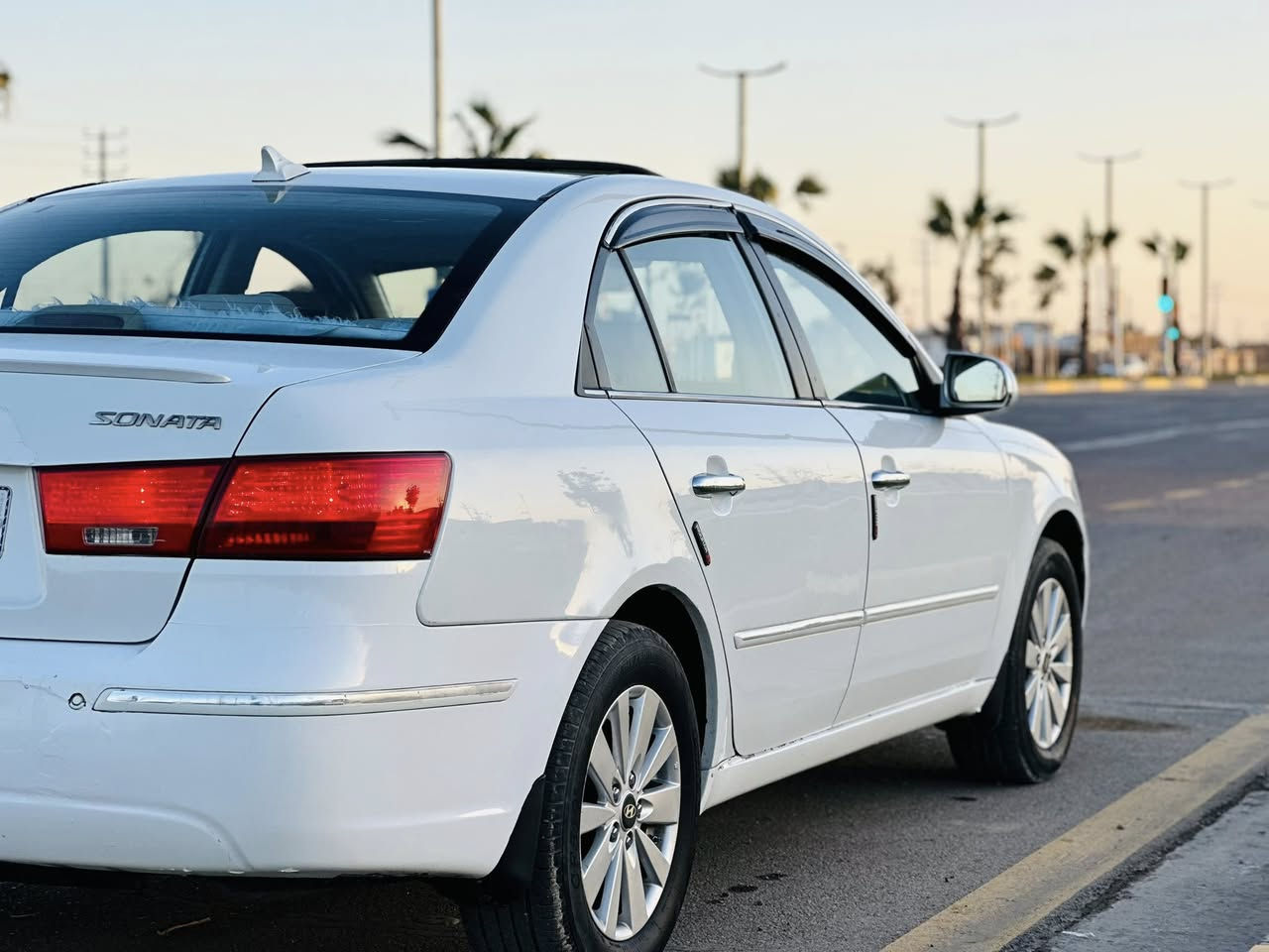 السلام عليكم للبيع سوناتا 2009  امريكيه
رقم انبار الدولي.   تحويل مباشر.  

السونار موجود مع الصور  البنيد والقمار صبغ اثر تكشير واماكن محدده

محرك جديد مال كصه. كير بل شرط  صدر حداديه 

سياره جاهزه من كلشي

مواصفات فول 1/1 

 

السعر:118  وبيه مجال

المكان: الانبار الكرمه قرب الجنسيه

رقم الهاتف: ‭***********
