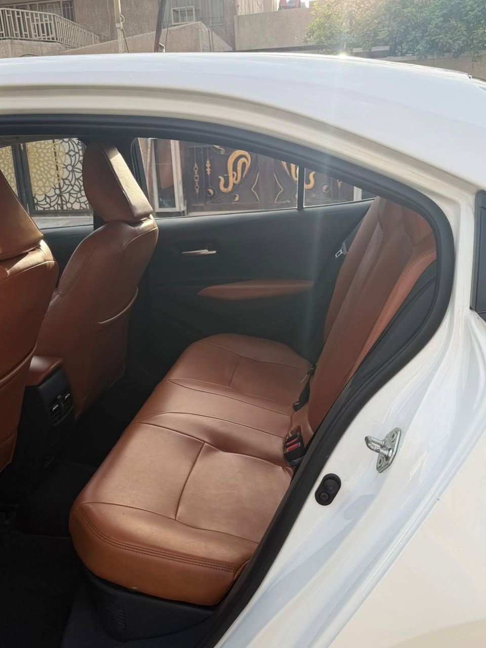 كورلا ٢٠٢٣
فول مواصفات شكل الأمريكي 
ماشيه ٨٠ الف 
رقم بغداد الجديد 
بيها بنيد مبدل وربع جاملغ بارد جهه السايق 
والباقي كفاله 
رايدها ١٢٧ وبيها شي بسيط حك الجيه 
مكاني بغداد الدوره شارع ٦٠ 
للاستفسار ***********
