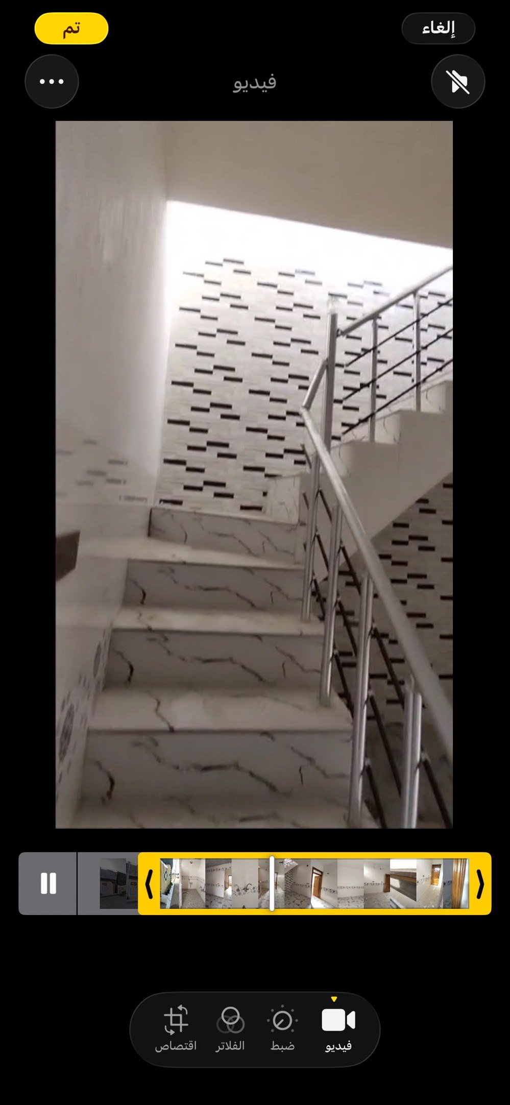 السلام عليكم متوفر بيت للبيع جاهز للسكن كربلاء بصف سيد اسماعيل بوابه الجنوب الاولى وسعره مناسب جداً الاتصال ع هذا الرقم***********
