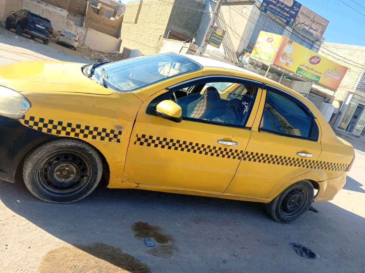 سياره افيو للبيع مكينه وقير جدد سياره موديل 2007سيارةراعيه موجود السنوية عظم عاج نافذه ل 27مشروع وطني السعر 15ورقه مكانه النجف الاشرف ***********
