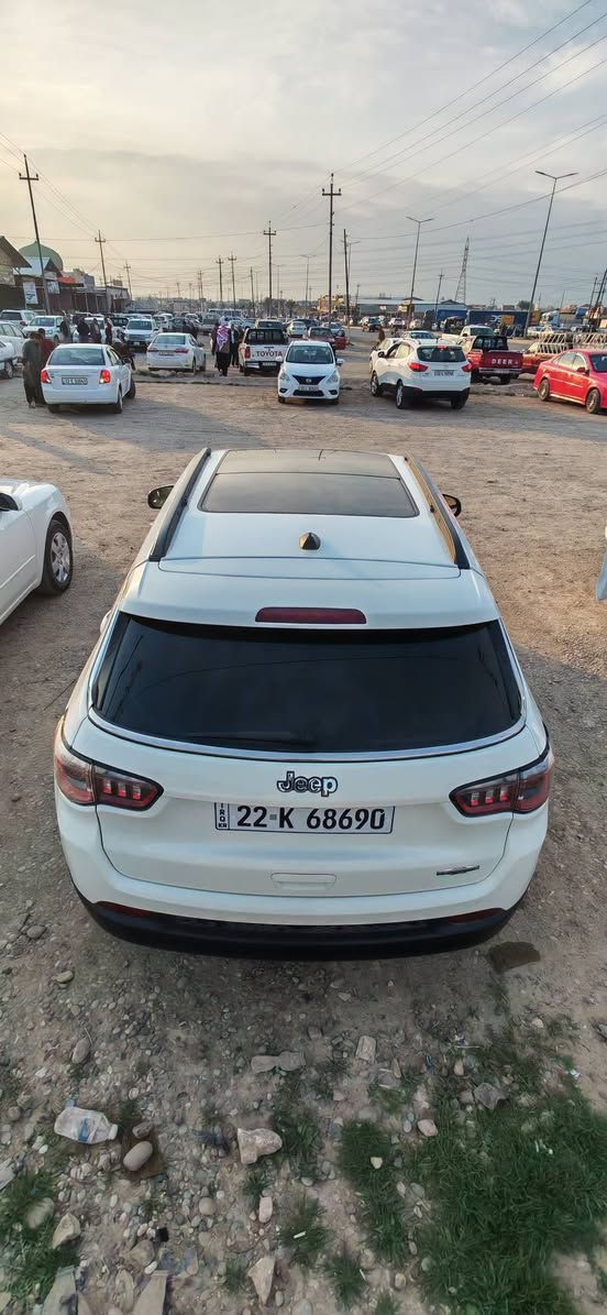 جيب موديل 2019 أمريكي رقم أربيل بيهه بنيد فقط السيارة صدر وحدادية كامل باتري جديد وطخم تايرات جديدة السيارة مايعوزها كلشي مال بيت  شرط الوكالة والتحويل السعر 135 وبيه مجال للشراي  مكاني قضاء الحمدانية خابر وتدلل ***********
