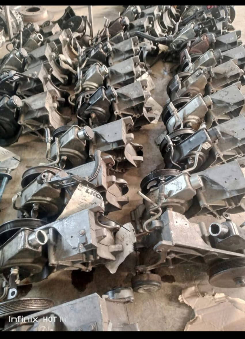 السلام عليكم وصلن غراض الأمريكي فان استرو ودولفين جمسي جيمي ***********
