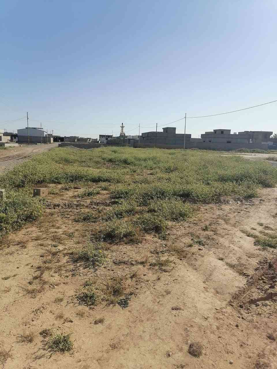 قطعة 200 متر مقابيل الجامع بداية الفاروق على شارعين تباع كامله وتباع نصف قطعه سعر القطهة كلها ١١ مليون
***********
