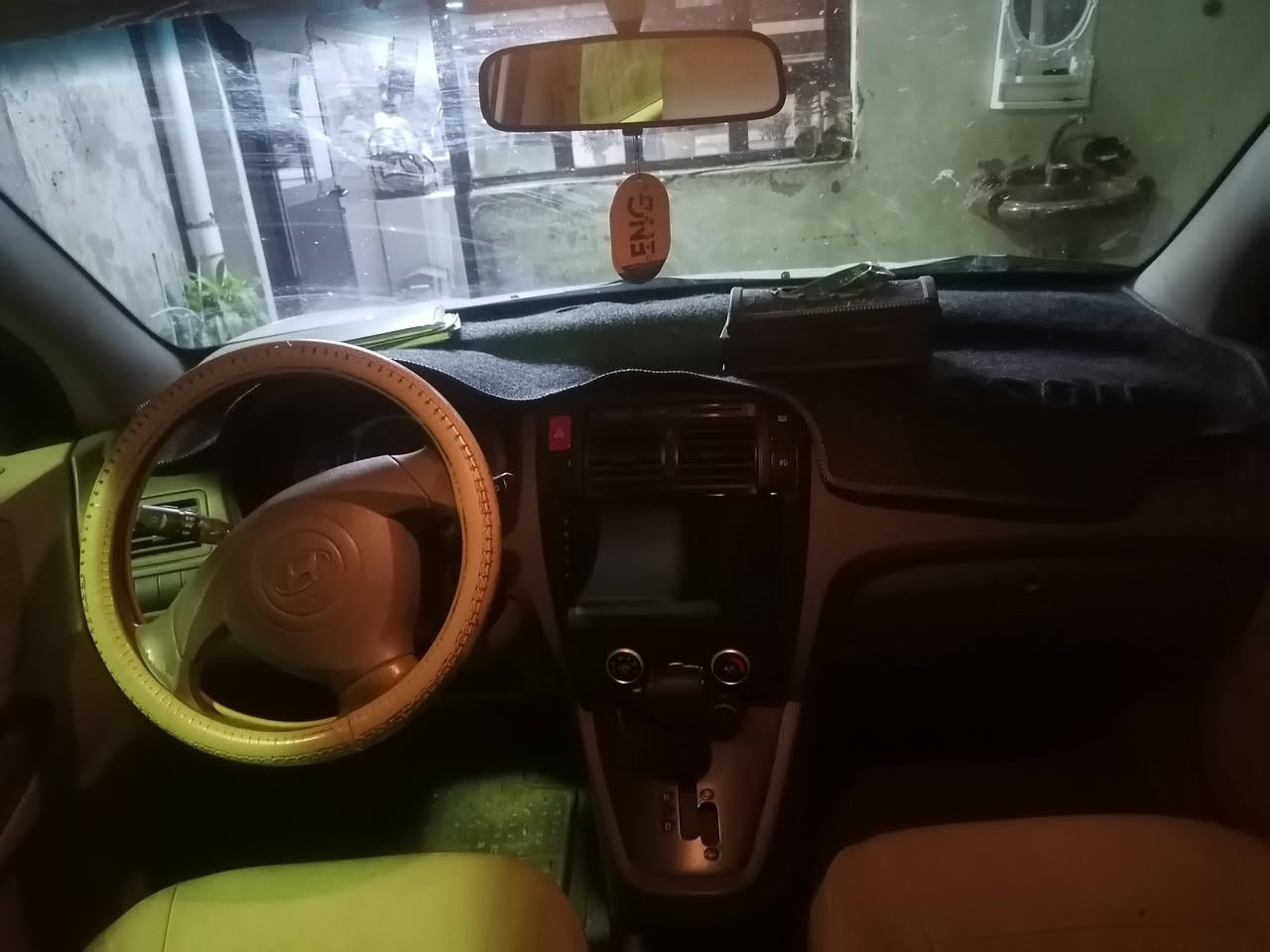 دسياره توكسان للبيع مديل9كله شرط محرك وكهربائيات كير تبريد تدفائه رقم اربيل كلين بس بار د وره باب السايق باسمي مكان كركوك سعرها140وبيها مجال للاستفسار***********
