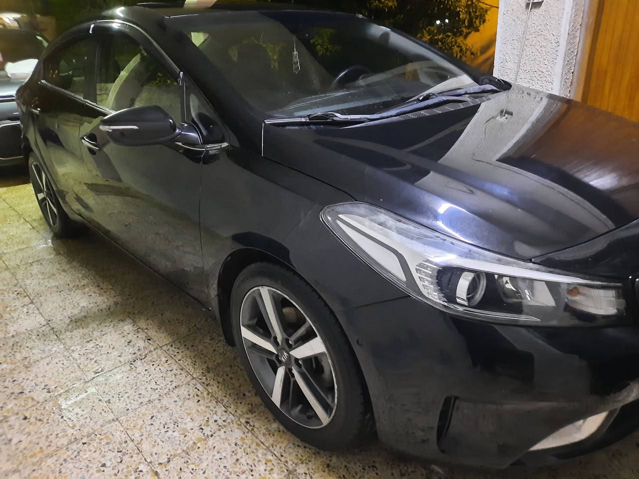 سيراتو خليجي ١٧ فول مواصفات السونار مرفق ت*********** السعر ١٢٨ مكان السياره الغزاليه هزه جديده ورقم
