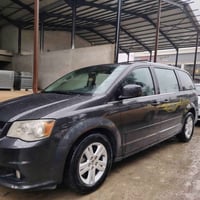 للبيع دوج كرفان كلين بدون ضرر تفصيل تصال عل رقم  0770 547 6277