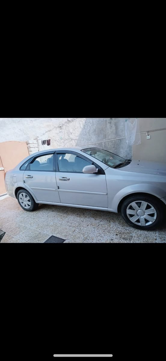 أوبترا 2009 للبيع سيارة نظيفة جاملغ السكن فقط صبغ ، رقم بغداد سنوية ساقطة شرط التحويل وگير ومحرك شرط للاستفسار على الرقم ***********
