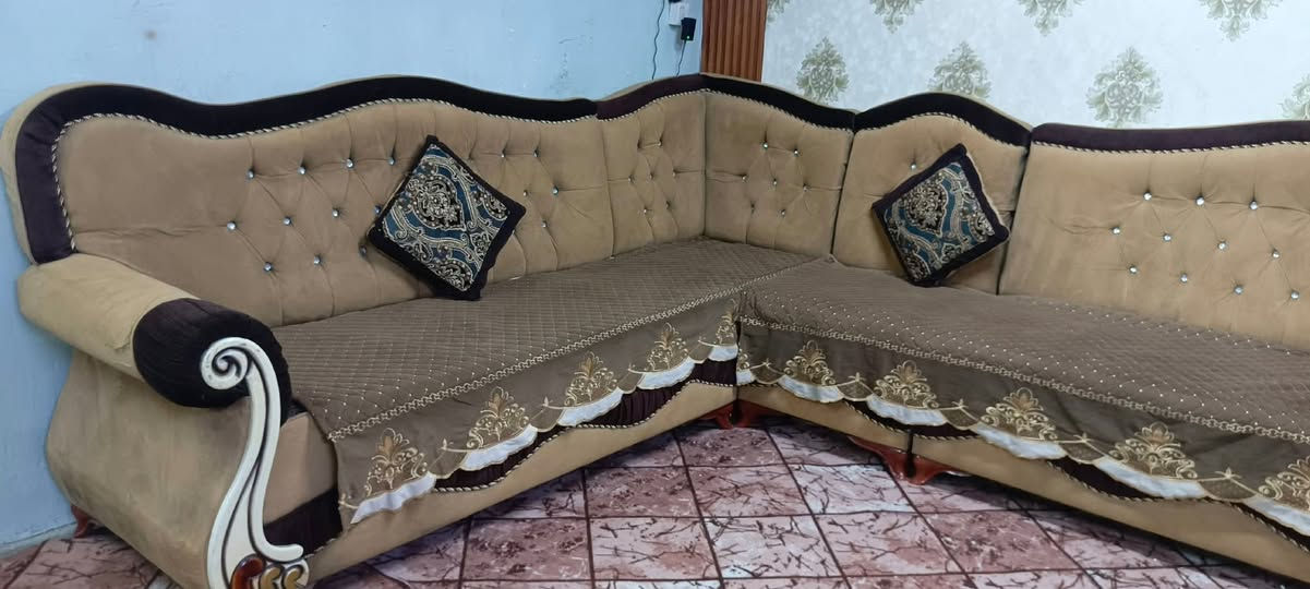 للبيع 
مكان الكاظميه


**إذا كنت صاحب هذا الإعلان وتريد حذفه لأي سبب، رجاءا أرسل رسالة إلى الدعم الفني**