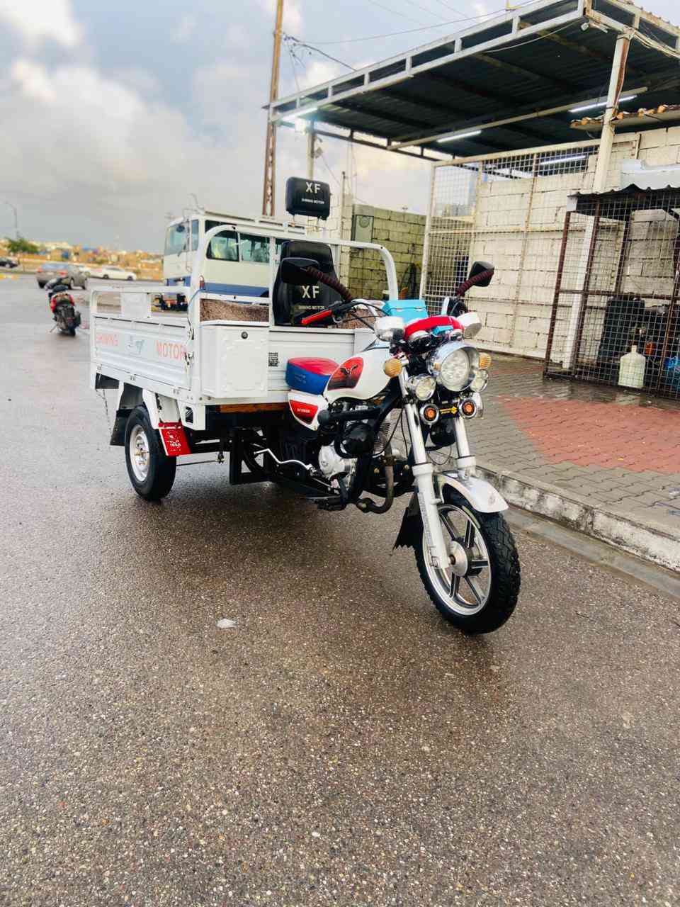 سلام عليكم شباب عندي هاي الستوته موديل 2023شاخوان فحل عالي قلاب عقد شاخوان كمرك بليته  نضافه 80/بل100 ركبه شرط محرك بلادي دشبول اكتروني السعرمليونين و300 شراي اتصل وبيك خير ودالل مو شراي رحمه على والديك لا تكسر بيها تعال خاص او اتصل تشلع عيني ونطيني سعر اليعجبك بس لا بل عام رحمه على روح ولديك وهذا رقمي وحياتي للجميع🔕***********
