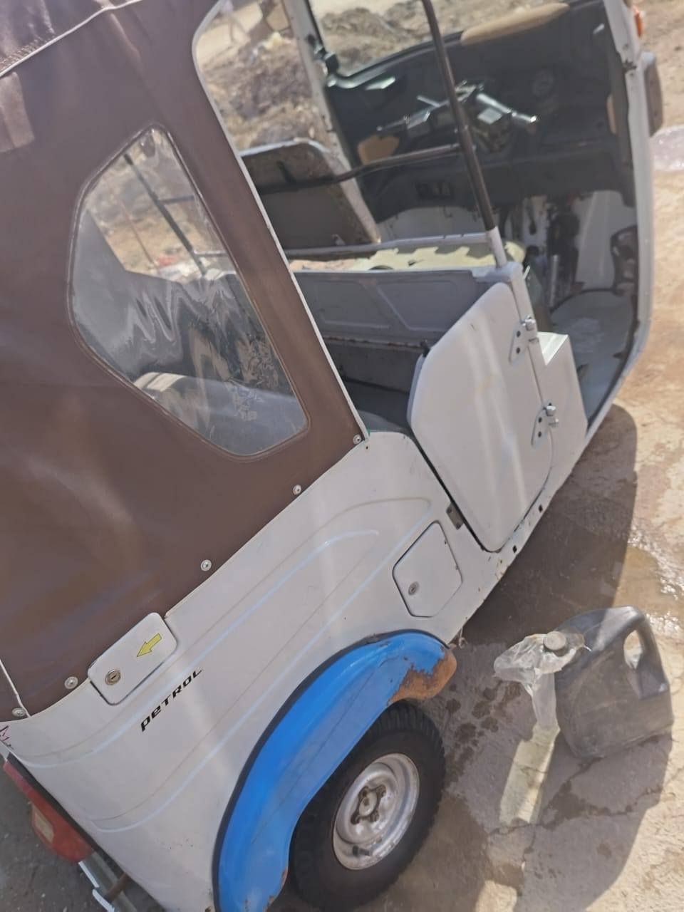 سلام عليكم شباب تكتك للبيع مديل 2022شهر ٣ تكتك خير من الله بيها مكيناا تشك الكاع وال كسن بي بس شويه ونا وبيها عن حلال وحرام بريكها ضعيف فقط مكان بغداد ابو غريب رقمي ***********
