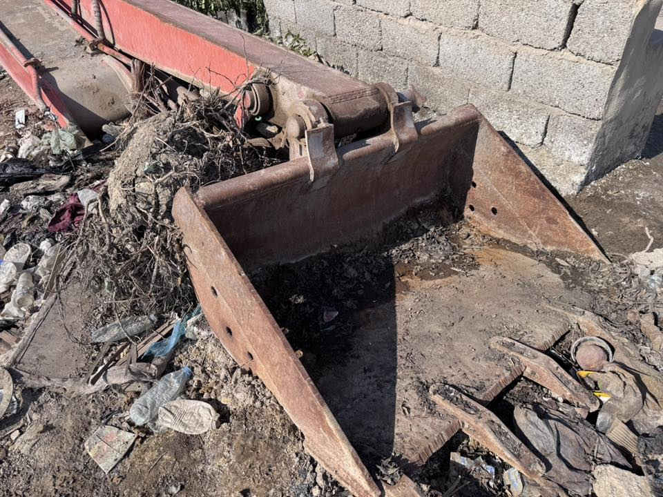 سلام عليكم جب 16 للبيع يرهم على Z200 خالي من الباج تحياتي لكم هــ ‭0782 698 8048‬ابو علي
