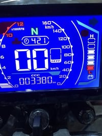 وبركاته سونك محرك ٢٠٠ ضاغطه وزنجيل موديل ٢٥ شد جديد بعده وضع الشركه ما...