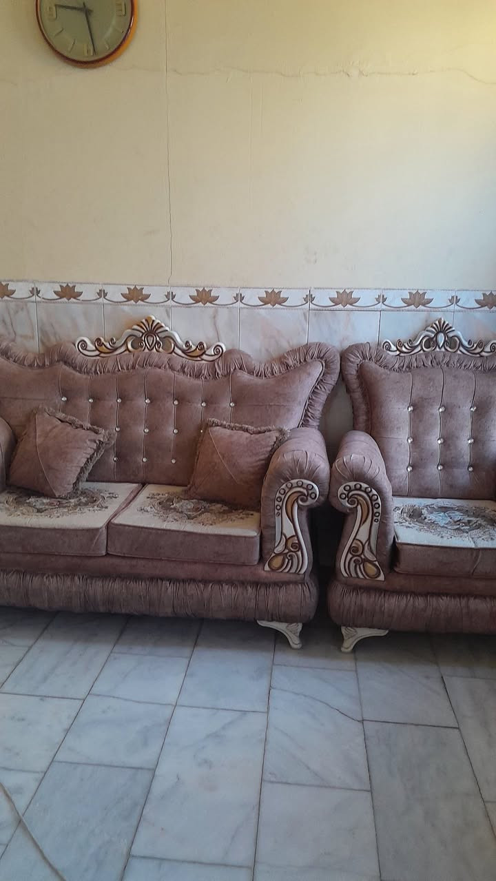 طخم نظيف جدا ضغط عالي اخو الجديد عشر مقاعد ٧٠٠ وبيها مجال العنوان مدينة الصدر


**إذا كنت صاحب هذا الإعلان وتريد حذفه لأي سبب، رجاءا أرسل رسالة إلى الدعم الفني**