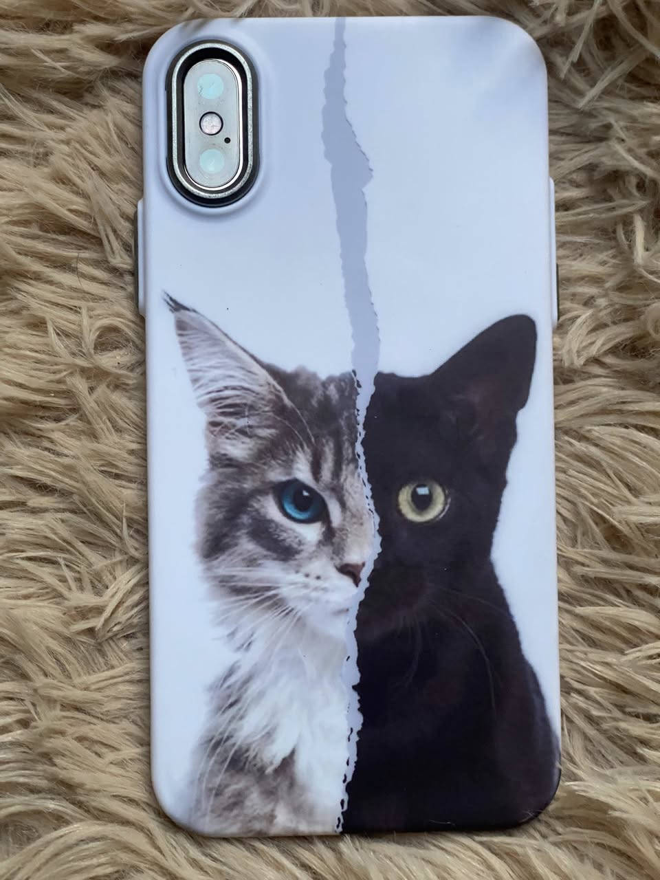 ايفون x ذاكره 256
بطاريه مبدله 
شاشه تفصيخ 
فطرر خفيف بل ضهر 
***********
