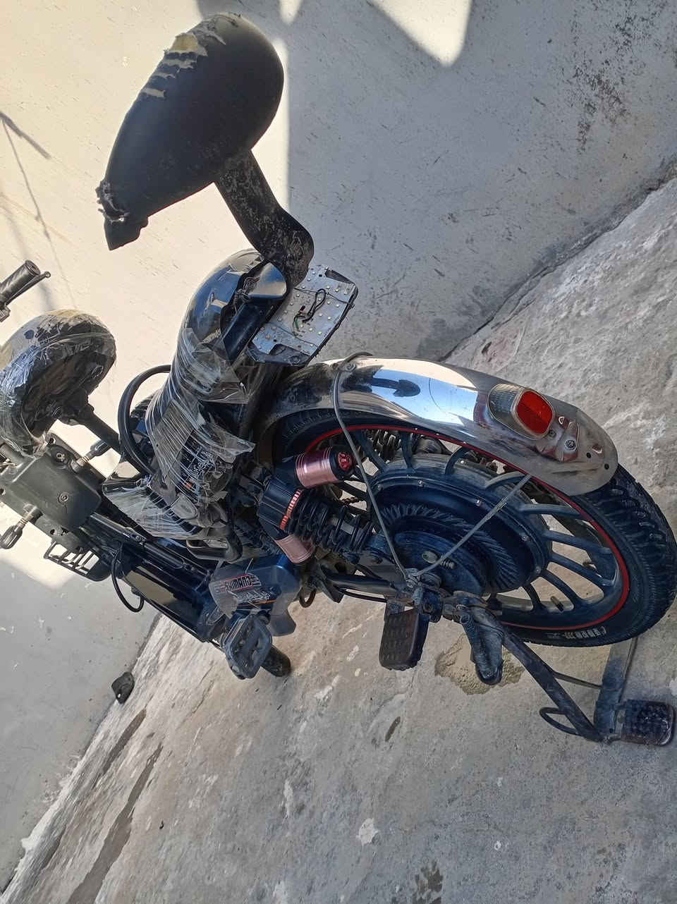 السلام عليكم بايسكل شحن للبيع بطاريات نضيفات جدد مكان ديالى شهربان السعر 270 وبي مجال


**إذا كنت صاحب هذا الإعلان وتريد حذفه لأي سبب، رجاءا أرسل رسالة إلى الدعم الفني**