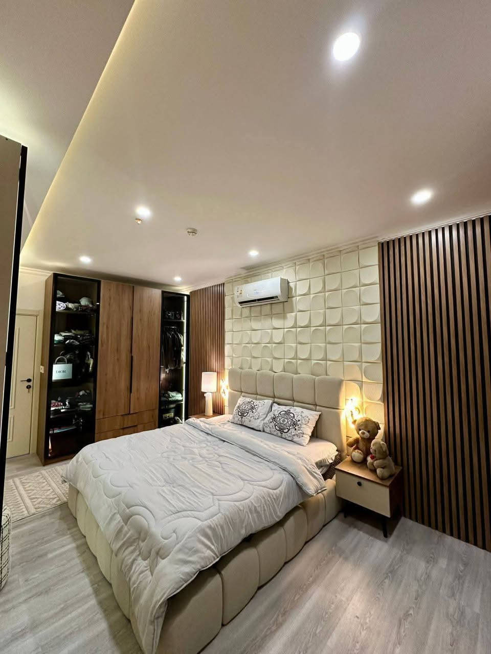 شقه ايجار يومي كرادة واتساب  ***********
