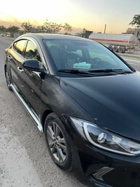 الانترا 18 وارد امريكي فول مواصفات  لبيع.   07711202658 الاتصال